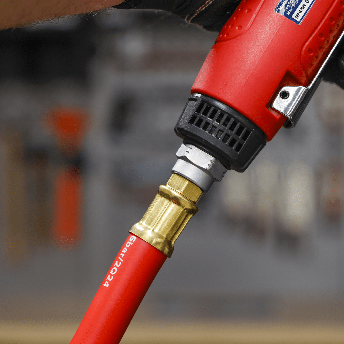 Air Hose with 1/4"BSP Unions 5m x 10mm - Image 6