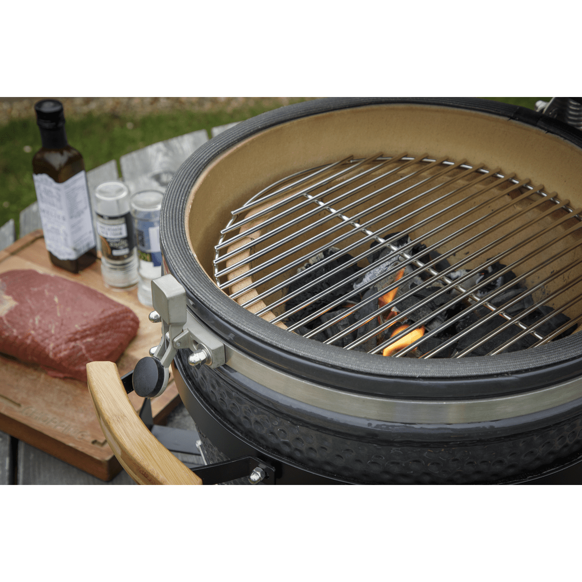 Dellonda Deluxe 16"(40cm) Ceramic Kamado Style BBQ - Image 16