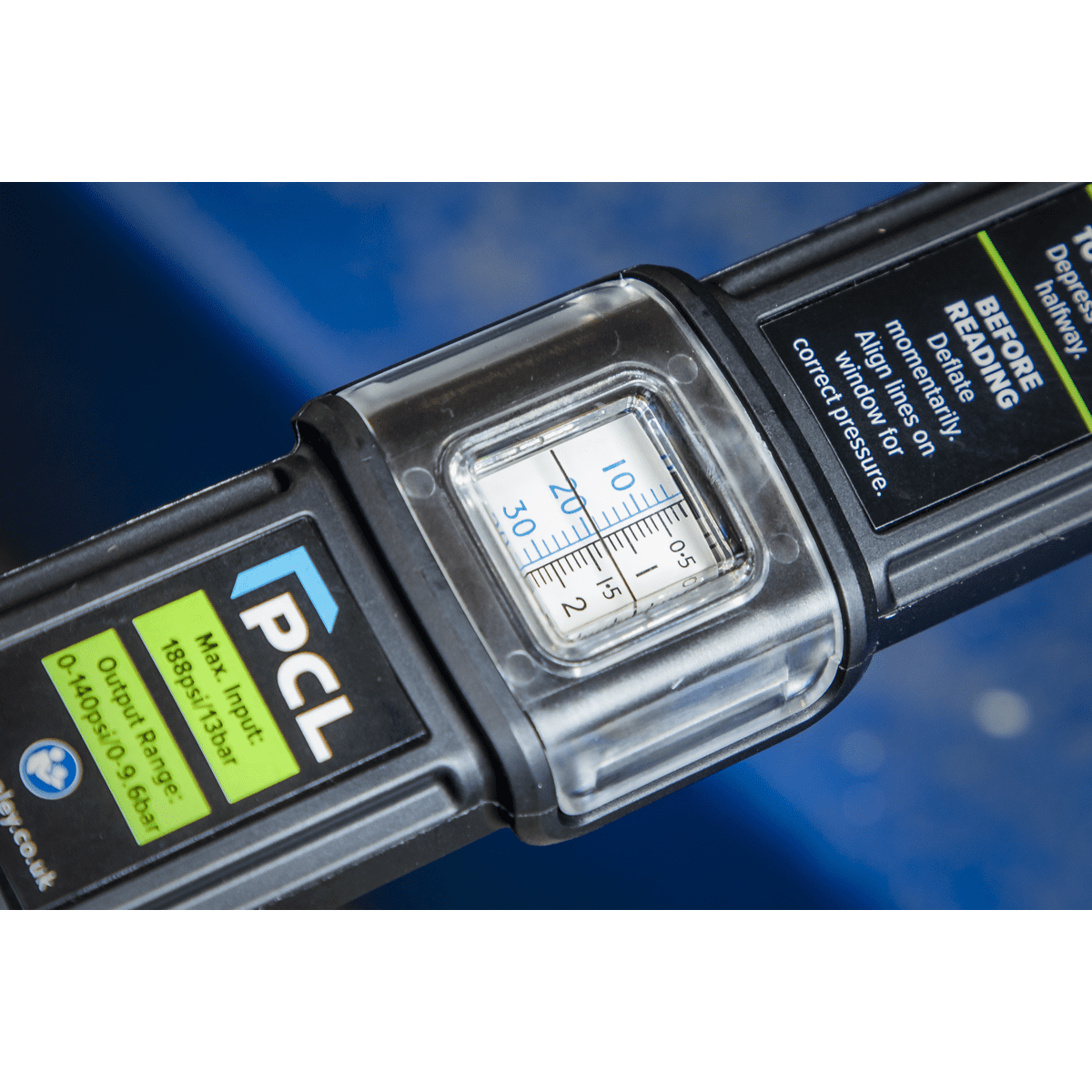 PCL Airlite Eco Tyre Inflator with Twin Push-On Connector - Image 7