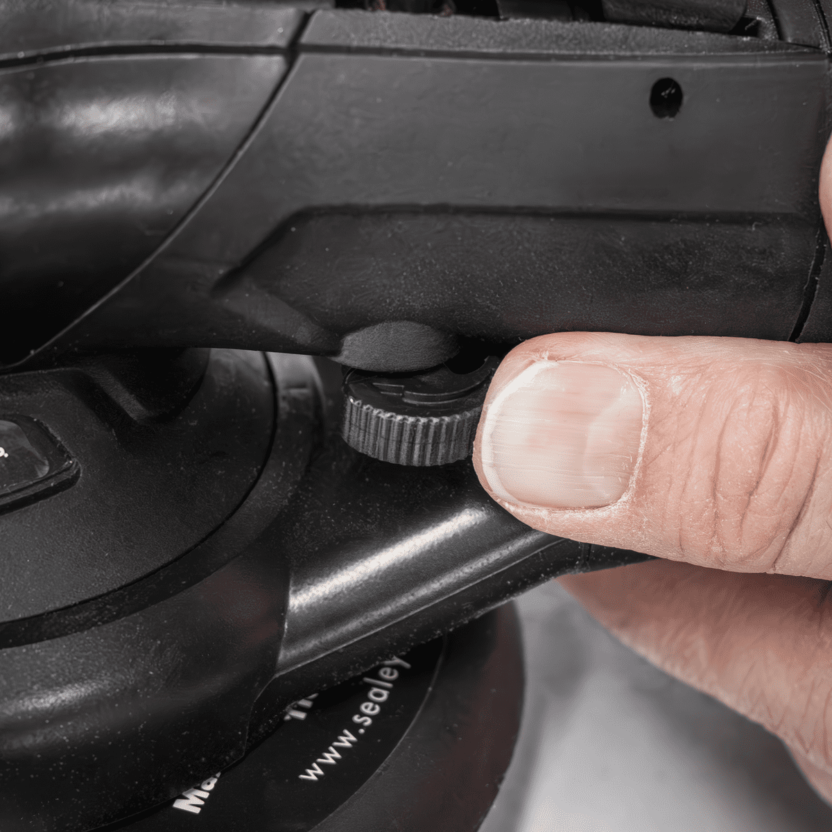 Air Palm Orbital Sander Ø150mm Dust-Free - Image 9