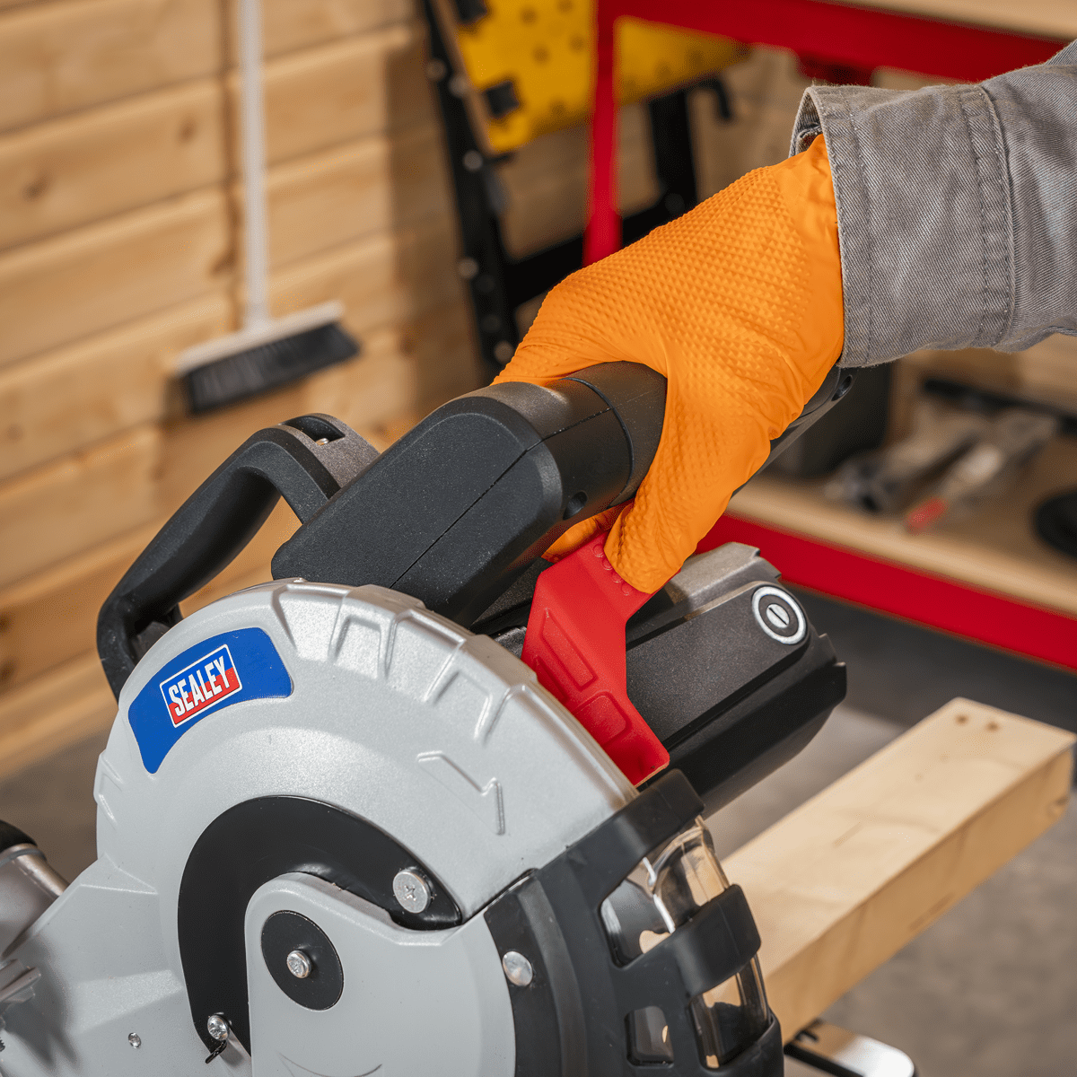 Sliding Compound Mitre Saw 216mm - Image 6