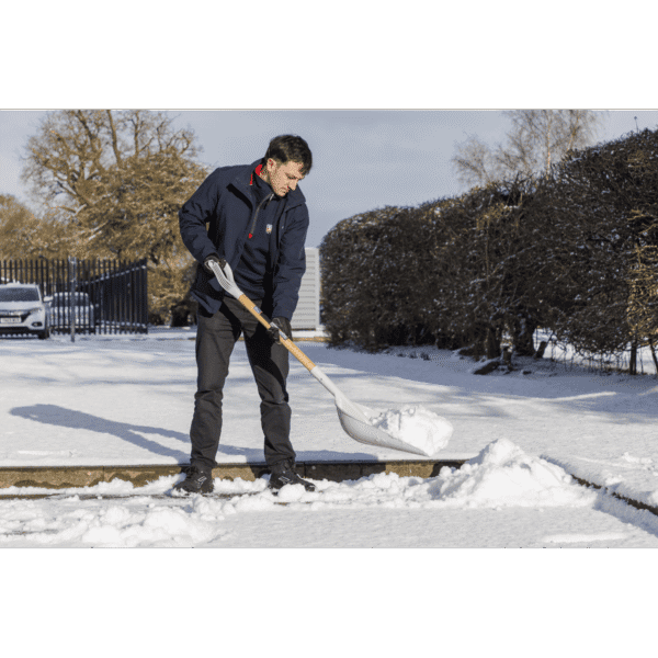 General-Purpose Shovel with 900mm Wooden Handle