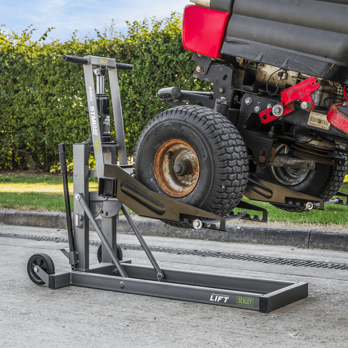 Hydraulic Mower/Tractor Lift 340kg Capacity - Image 2