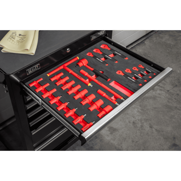 Rollcab 7 Drawer with Insulated Tool Kit 63pc