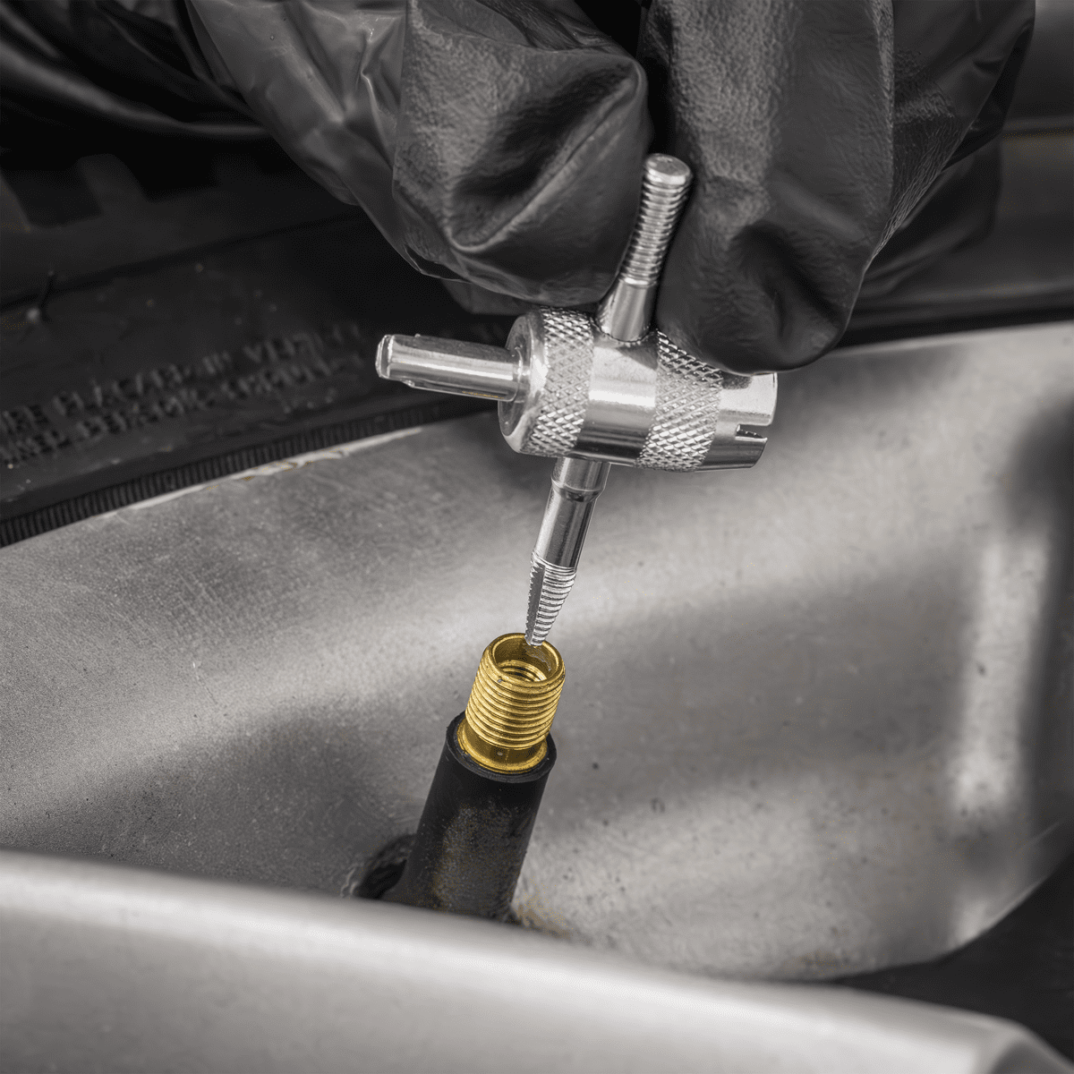 Tyre Valve Service Tool - Image 5