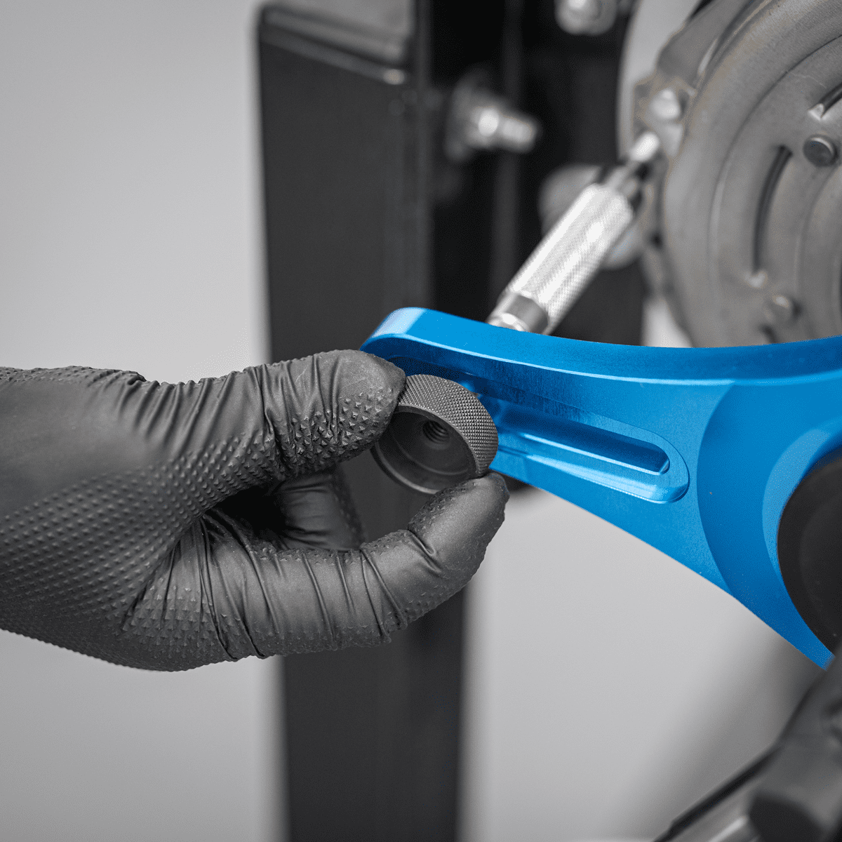 Self-Adjusting Clutch Tool - Image 6