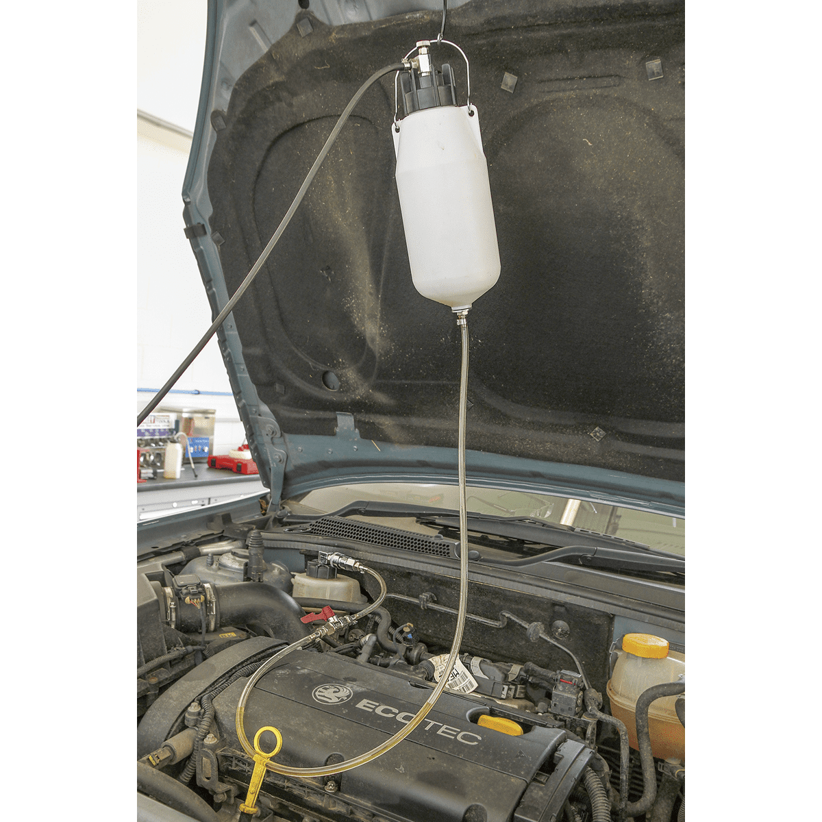 Pneumatic Brake & Clutch Bleeder 1.5L - Image 5