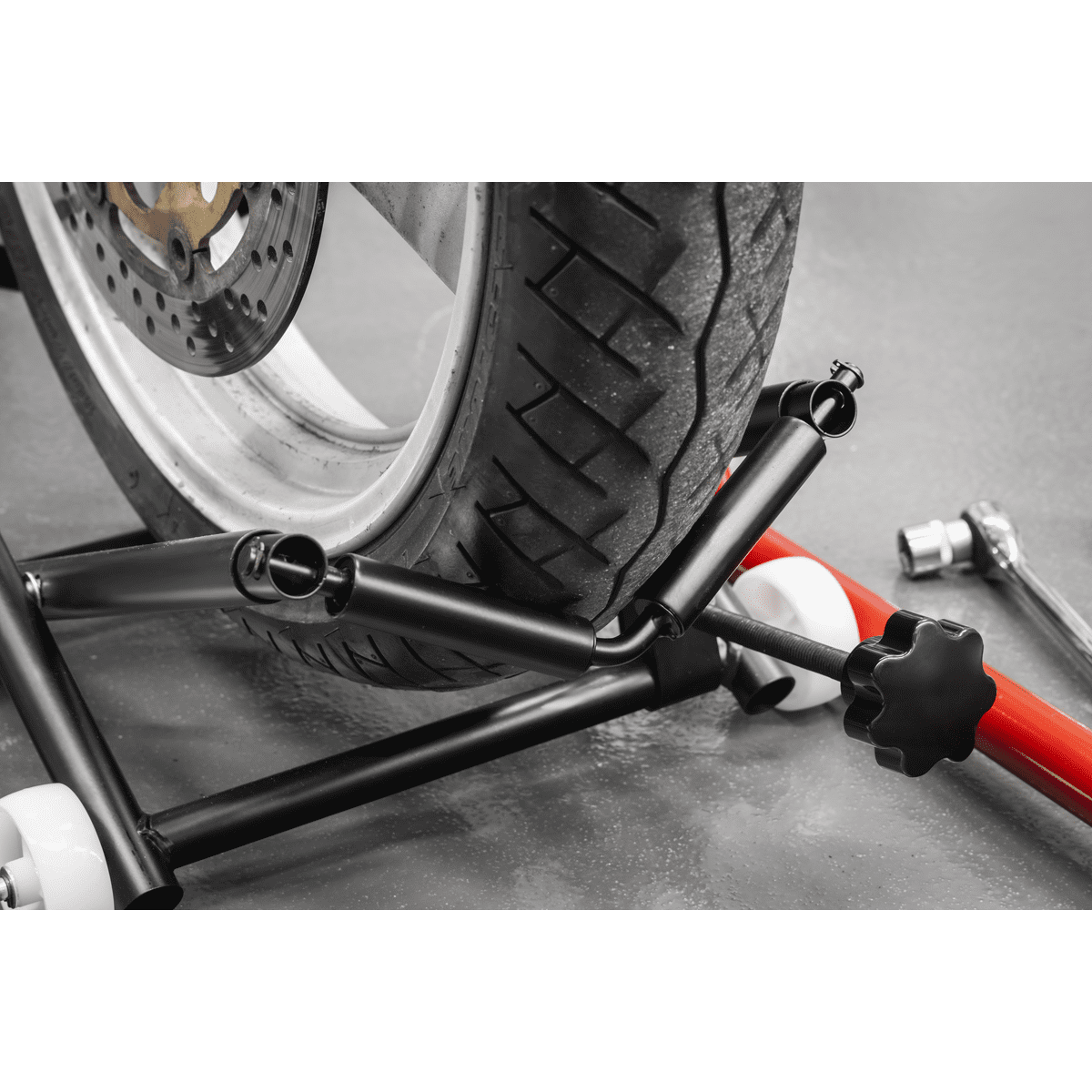 Motorcycle Wheel Adjustable Support with Rollers - Image 3