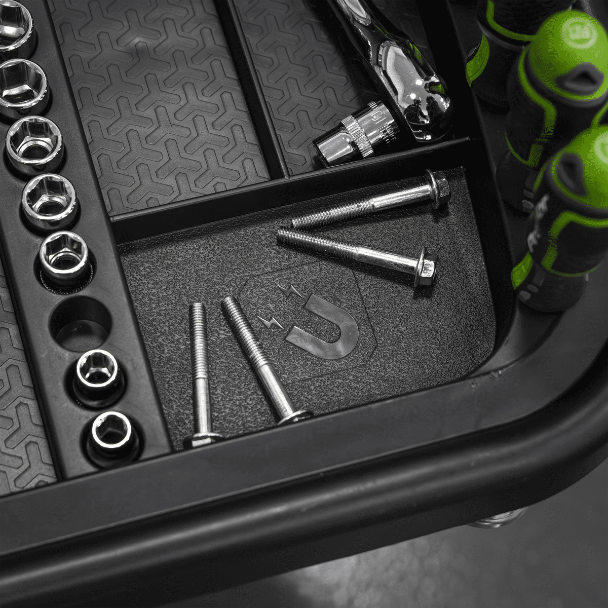 Adjustable-Height Mobile Workstation with Removable Top Tray - Image 3