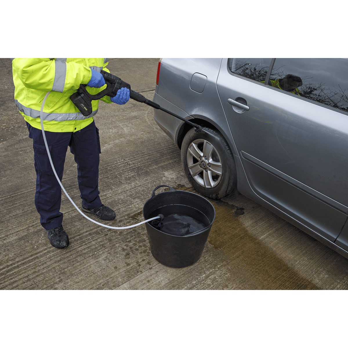 SV20 Series 22bar Cordless Pressure Washer 20V - Body Only - Image 10
