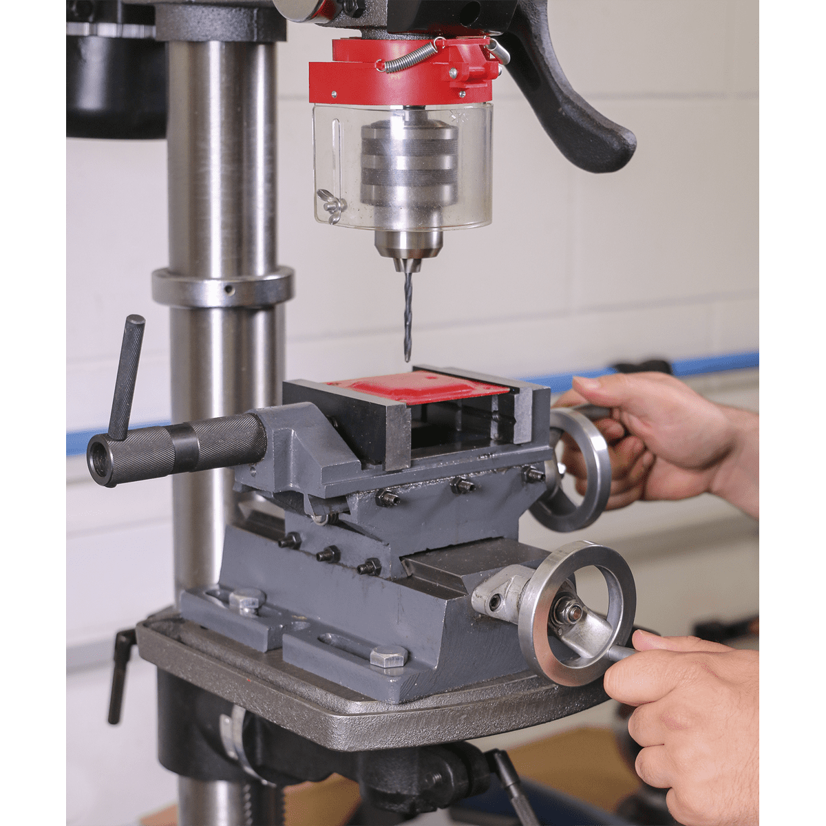 Professional Cross Vice 100mm - Image 2