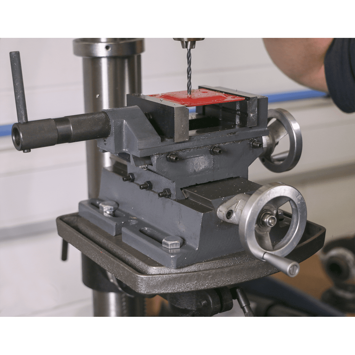 Professional Cross Vice 100mm - Image 4