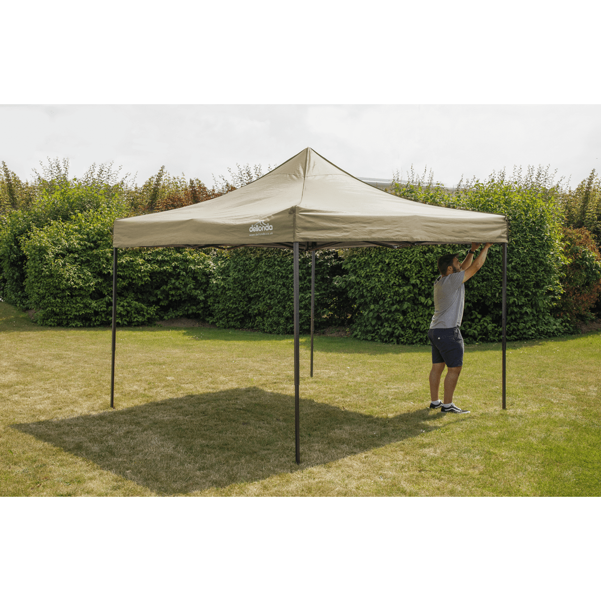Dellonda Premium 2x2m Pop-Up Gazebo, Heavy Duty, PVC Coated, Water-Resistant Fabric, Supplied with Carry Bag, Rope, Stakes & Weight Bags - Beige Canopy - Image 6