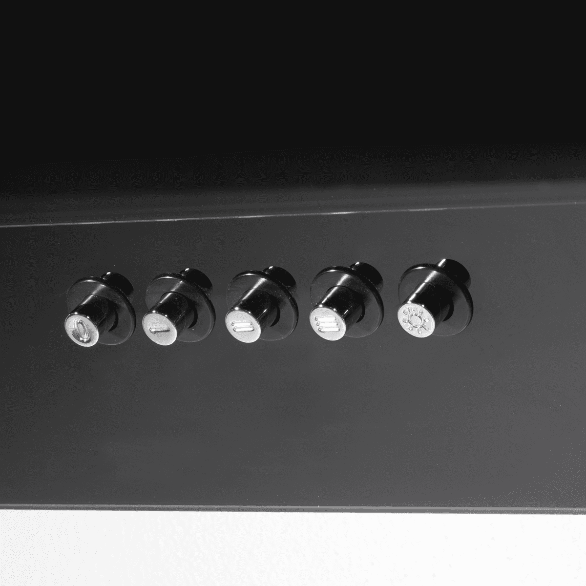 Baridi Angled Chimney Cooker Hood with Carbon Filters & LED Lamp 90cm, Energy Class A - Black Glass - Image 9