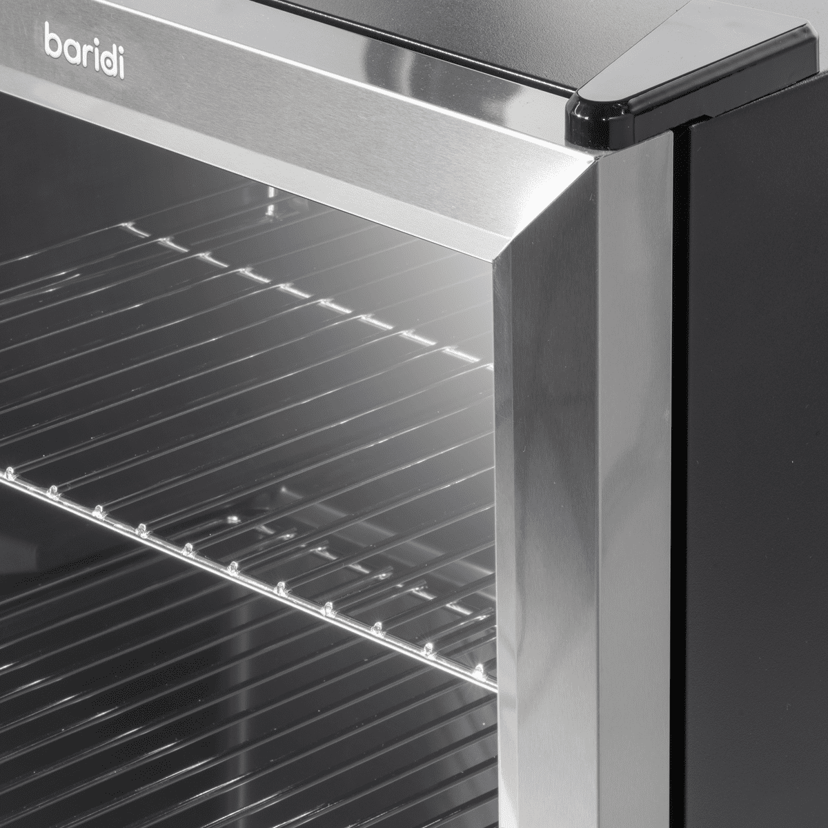 Baridi Undercounter Drinks, Beer & Wine Fridge with Wire Shelves, Internal Light & Security Lock 85L - Stainless Steel - Image 15