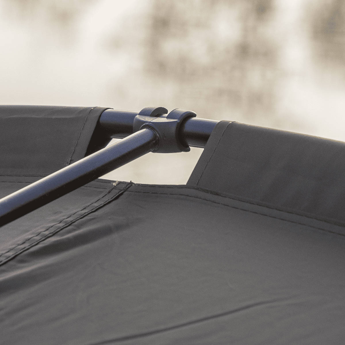 Dellonda 2-Person Fishing Bivvy Tent - Image 9