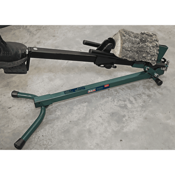 Horizontal Foot Operated Log Splitter