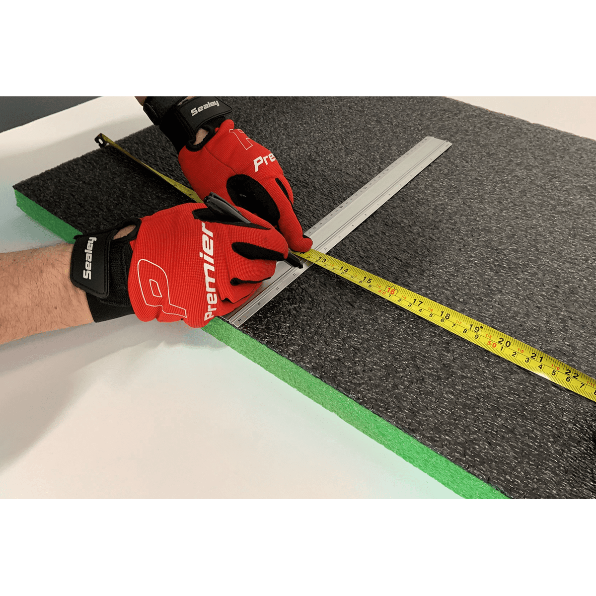 Easy Peel Shadow Foam® 1200 x 550 x 30mm - Green/Black - Image 8