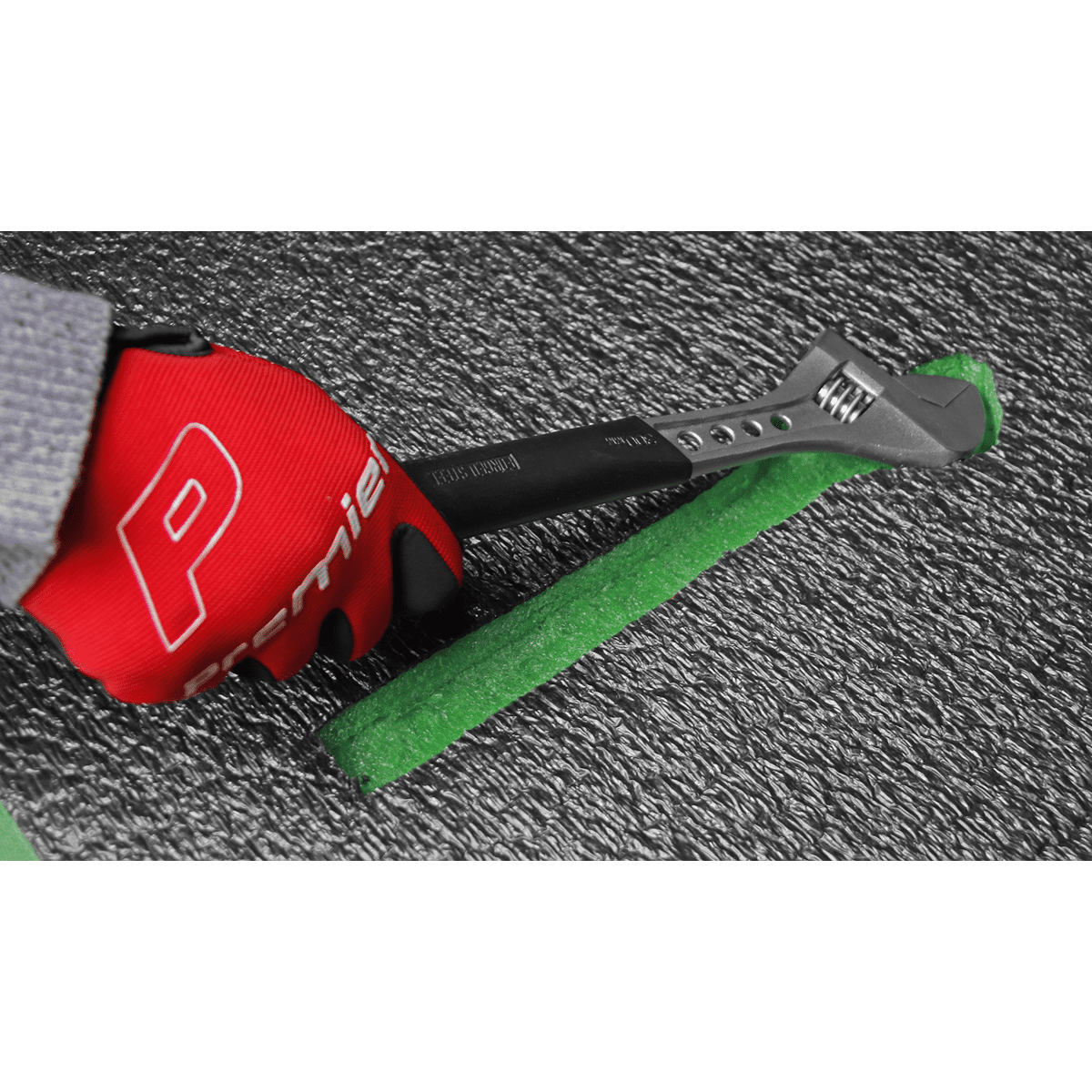 Easy Peel Shadow Foam® 1200 x 550 x 30mm - Green/Black - Image 9