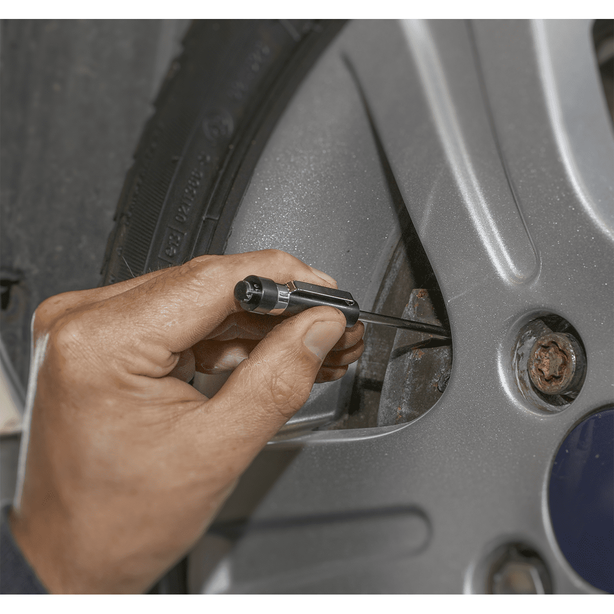 Brake Pad Thickness Gauge - Image 3
