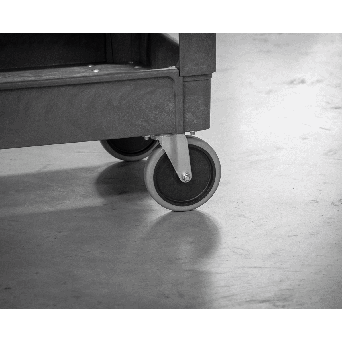 Composite Heavy-Duty Trolley 3-Level - Image 5
